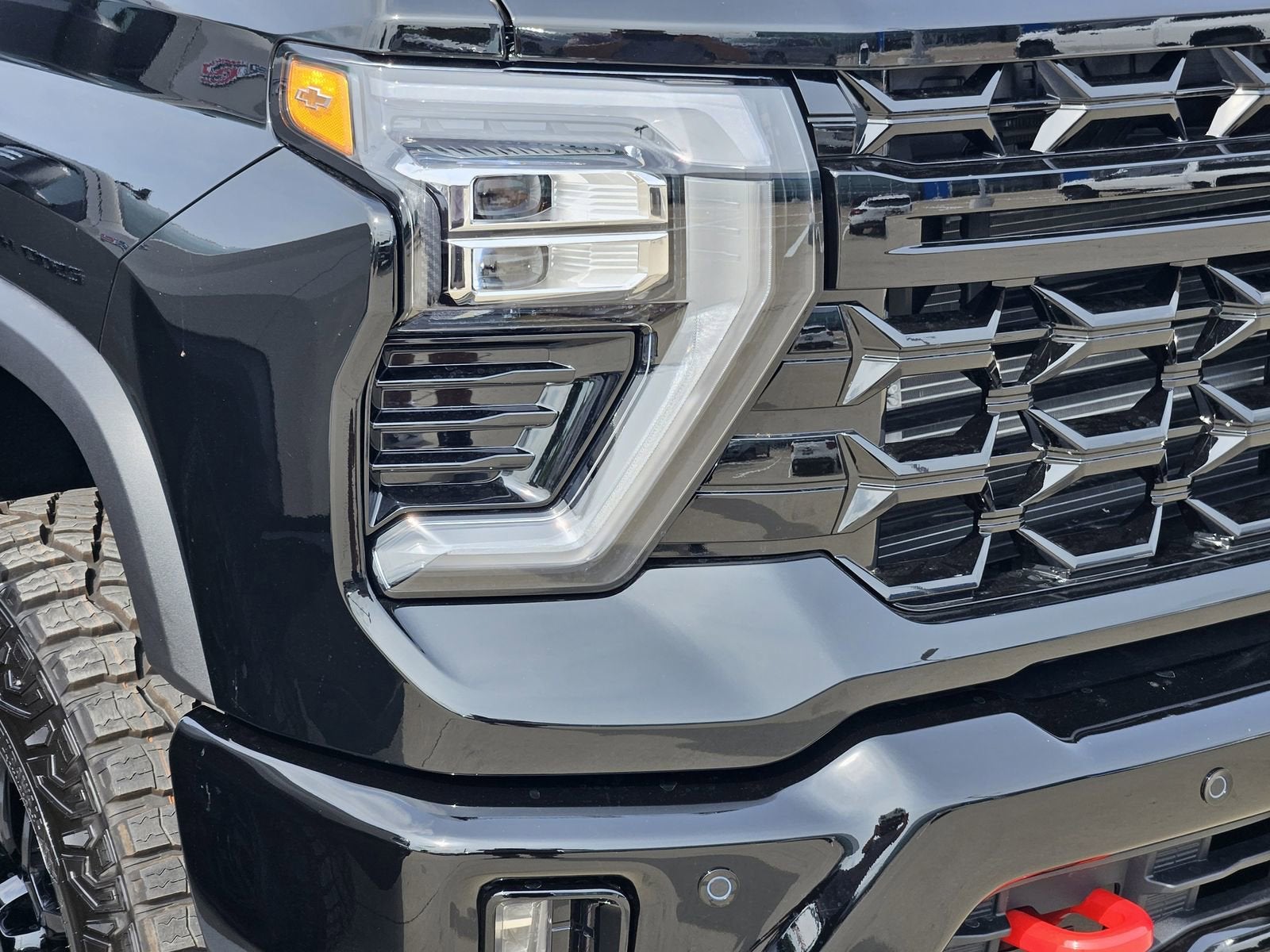 2026 Chevrolet Silverado 2500 HD ZR2 - Photo 10