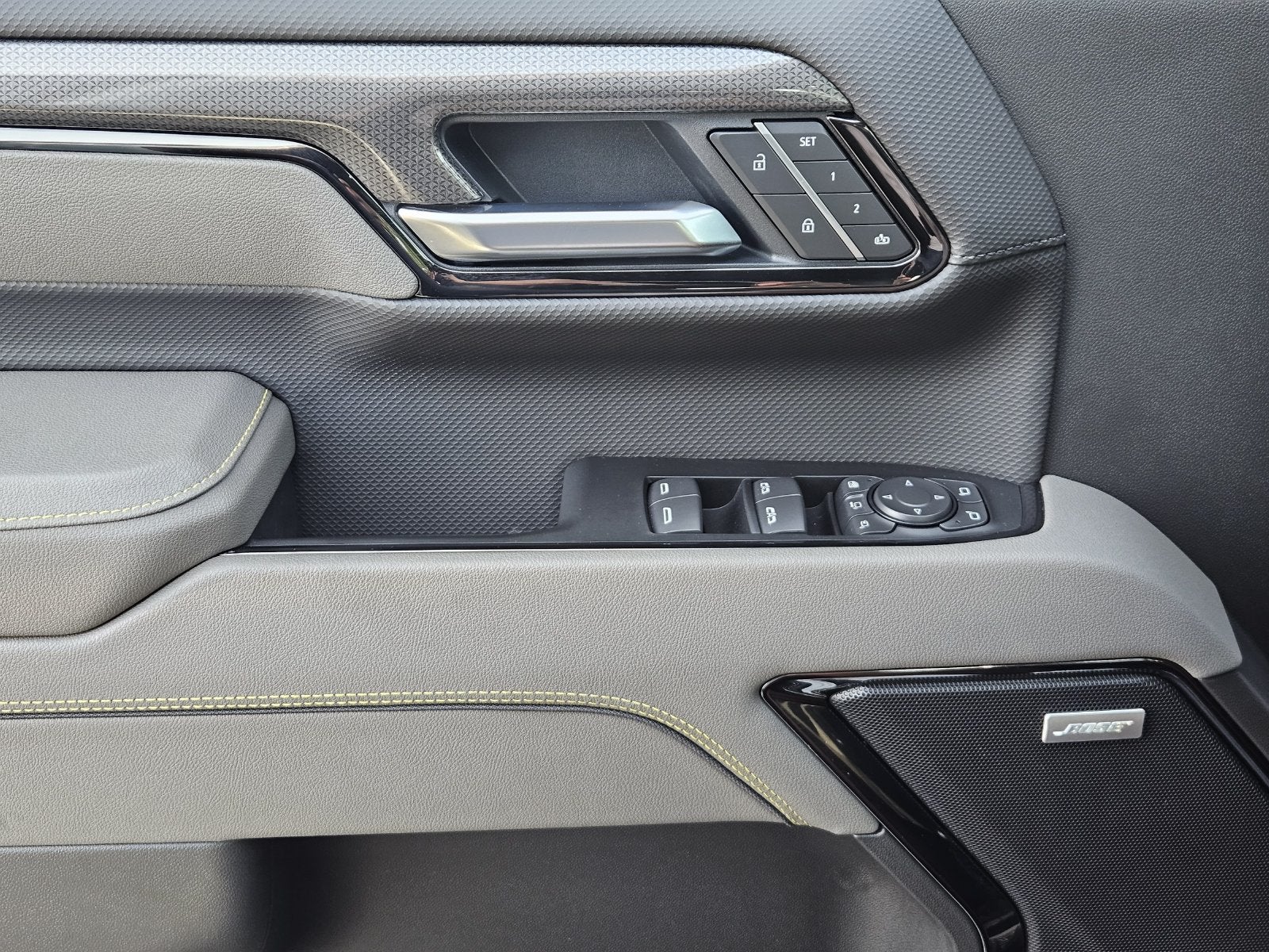 2026 Chevrolet Silverado 2500HD ZR2 - Photo 29