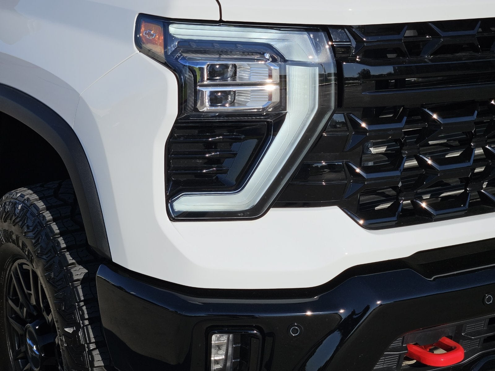 2026 Chevrolet Silverado 2500HD ZR2 - Photo 9