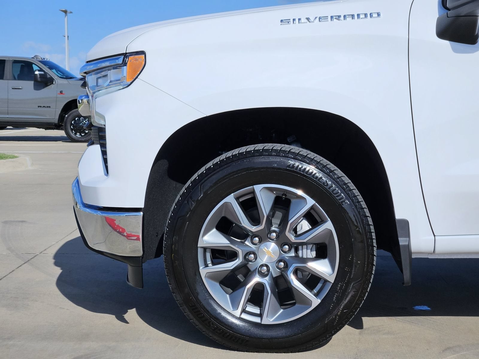 2026 Chevrolet Silverado 1500 LT - Photo 12