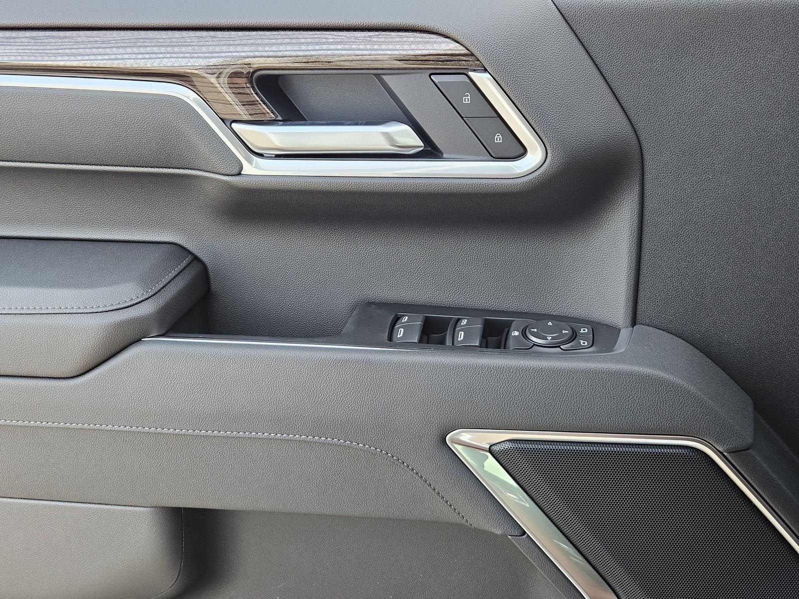 2026 Chevrolet Silverado 1500 LT - Photo 23