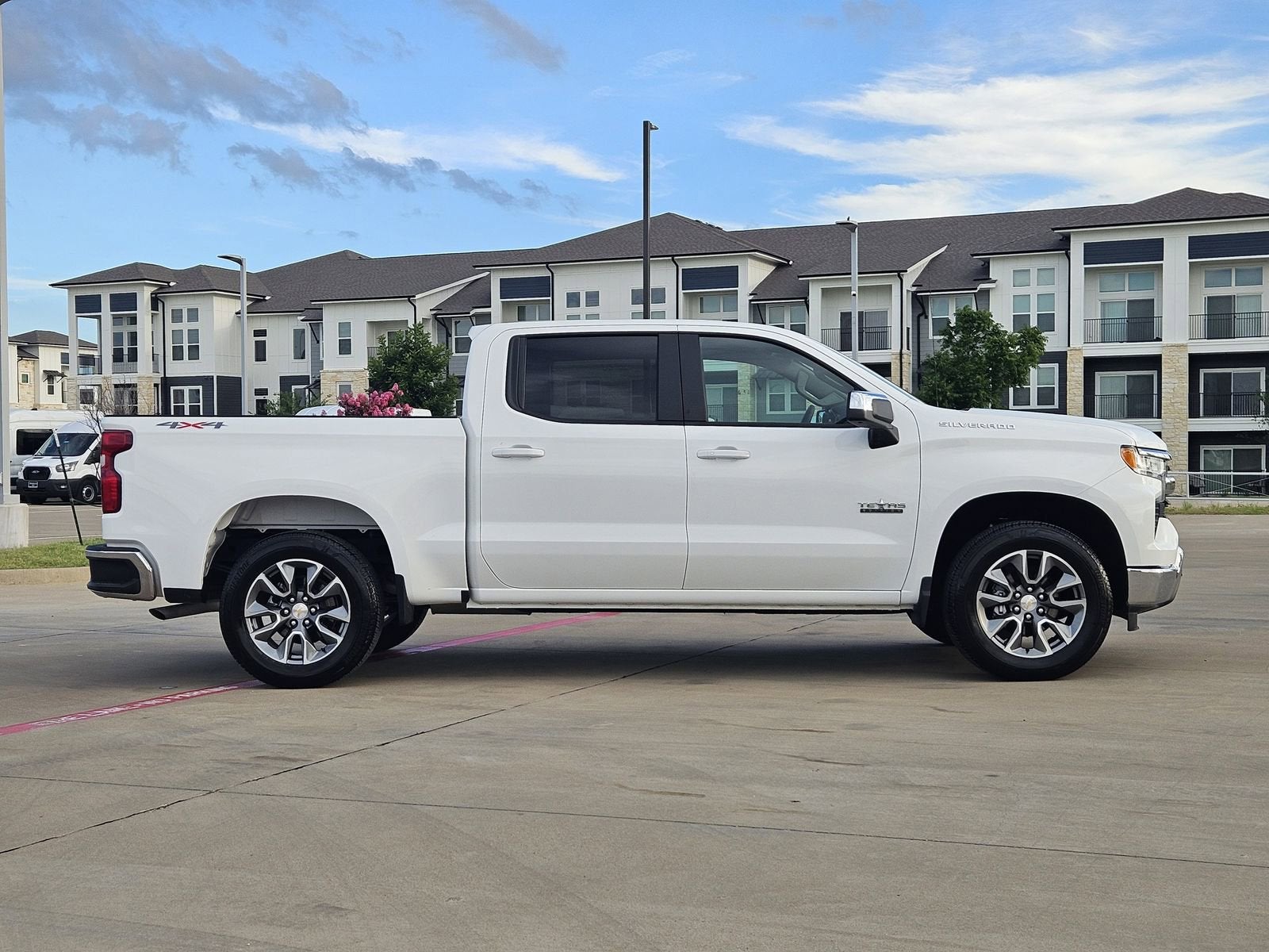 2026 Chevrolet Silverado 1500 LT - Photo 7