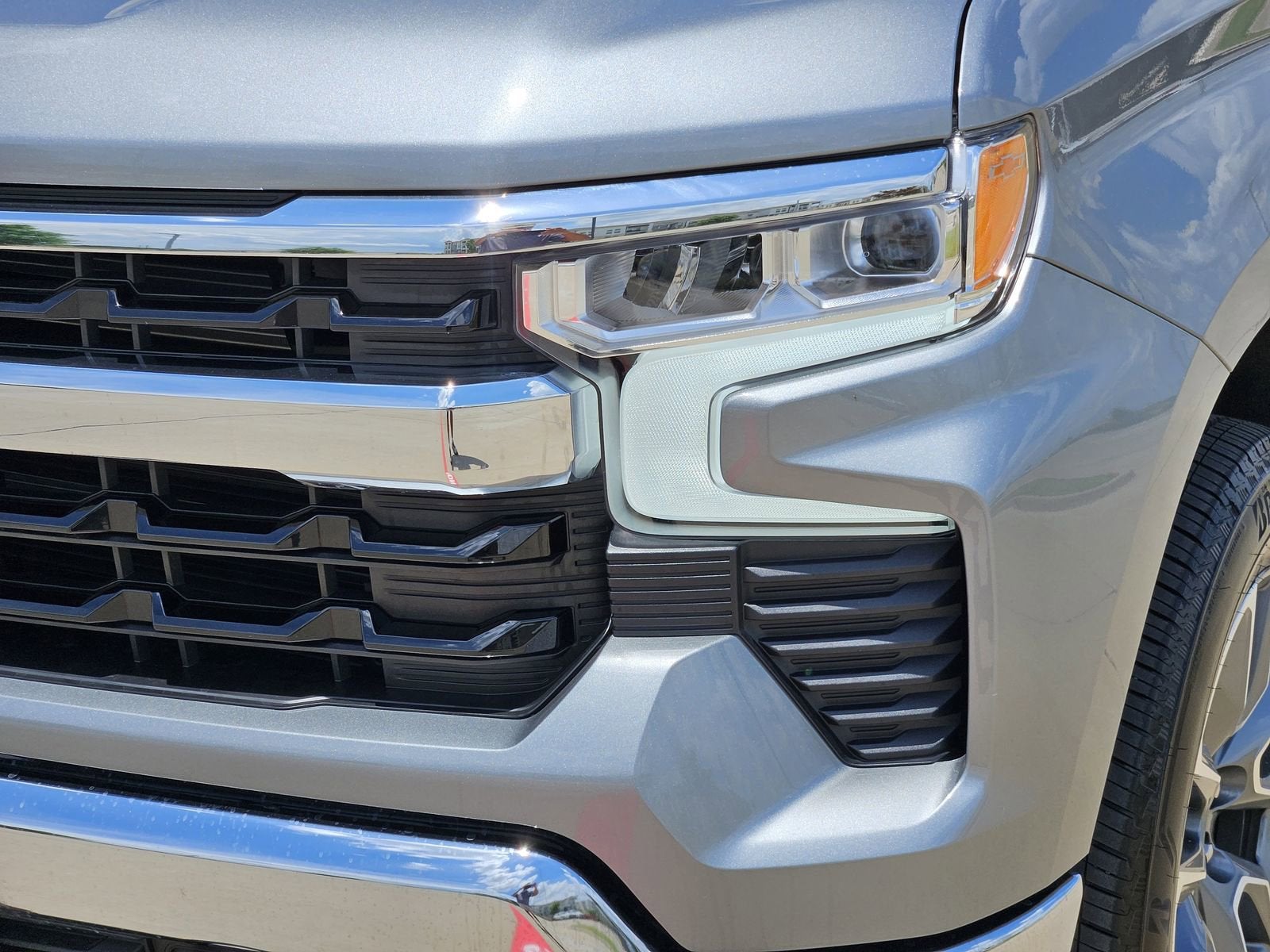 2026 Chevrolet Silverado 1500 LT - Photo 10
