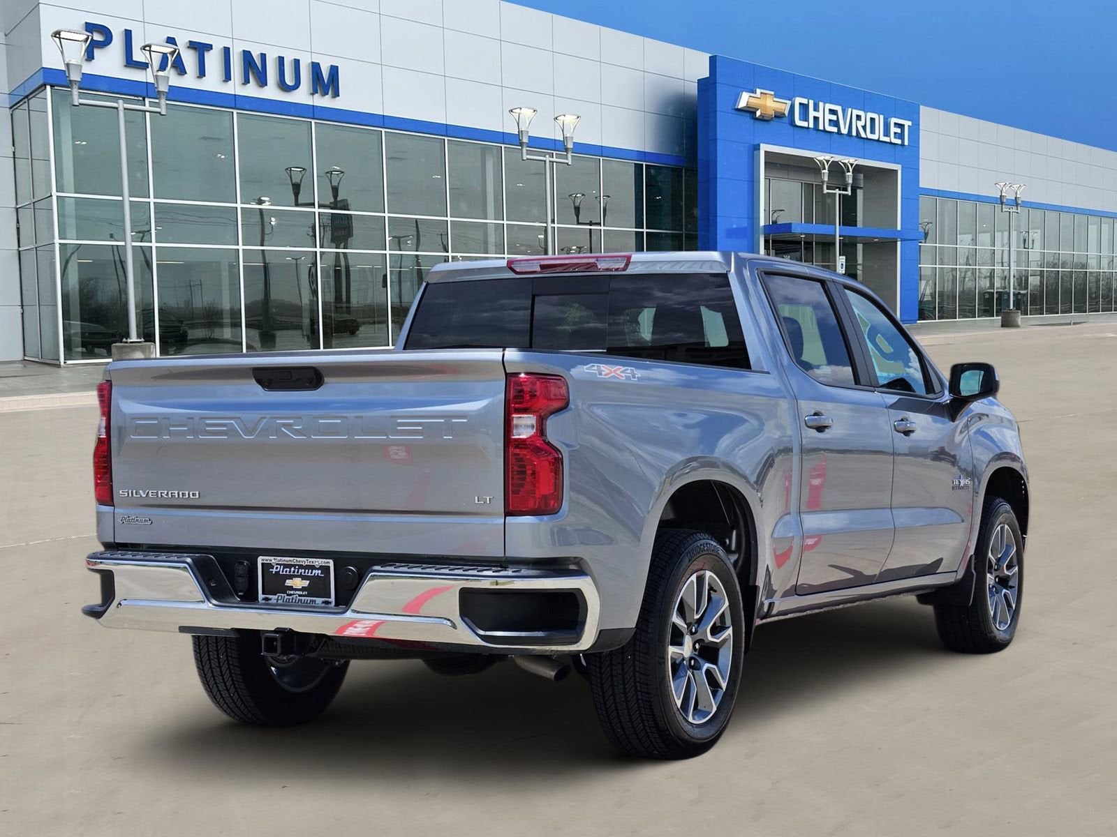 2026 Chevrolet Silverado 1500 LT - Photo 5