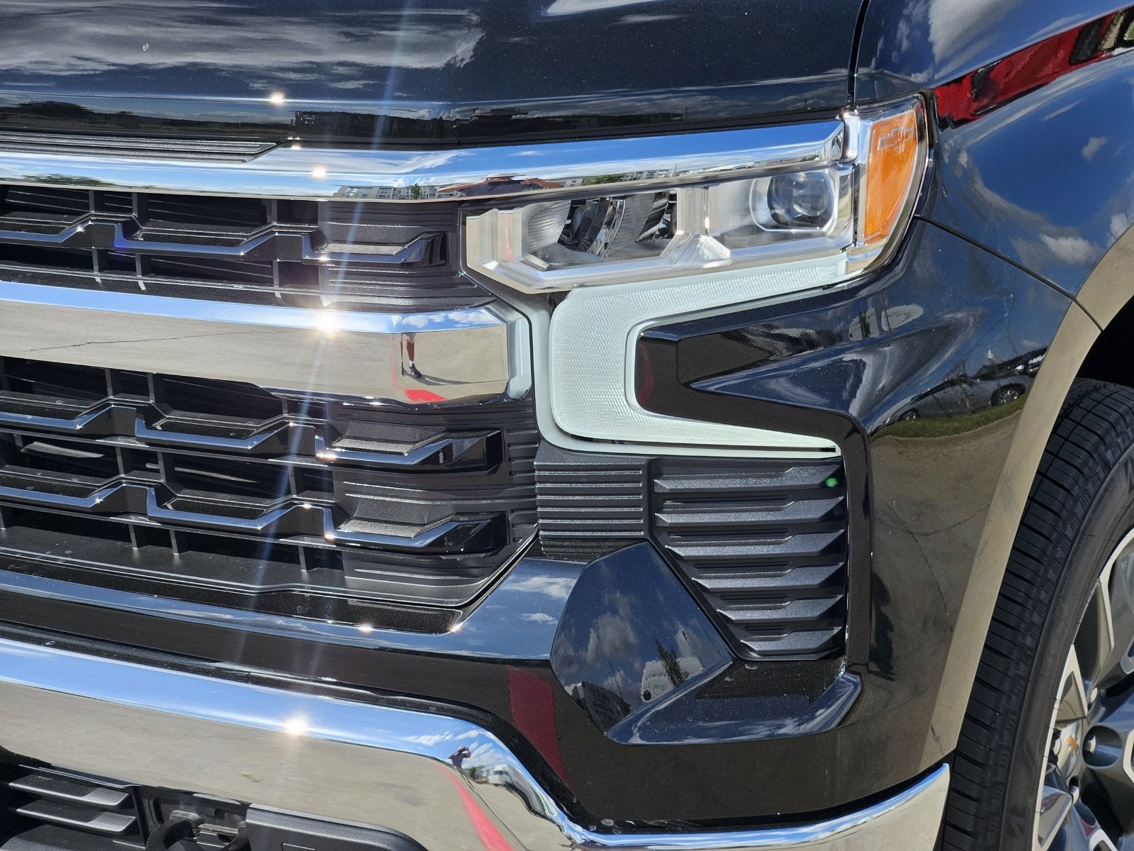 2026 Chevrolet Silverado 1500 LT - Photo 10