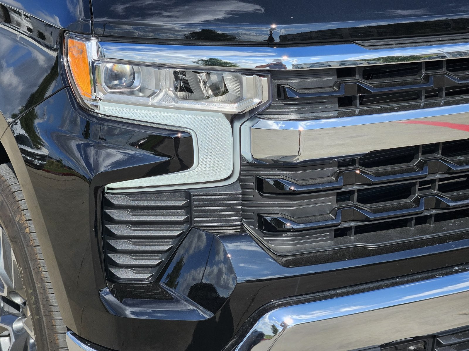 2026 Chevrolet Silverado 1500 LT - Photo 9
