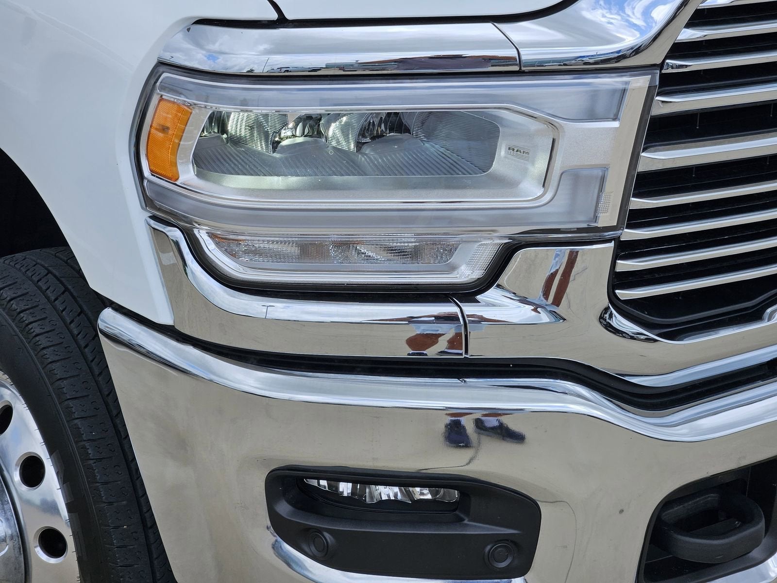 2024 RAM 3500 Laramie Mega Cab 4x4 6'4" Box