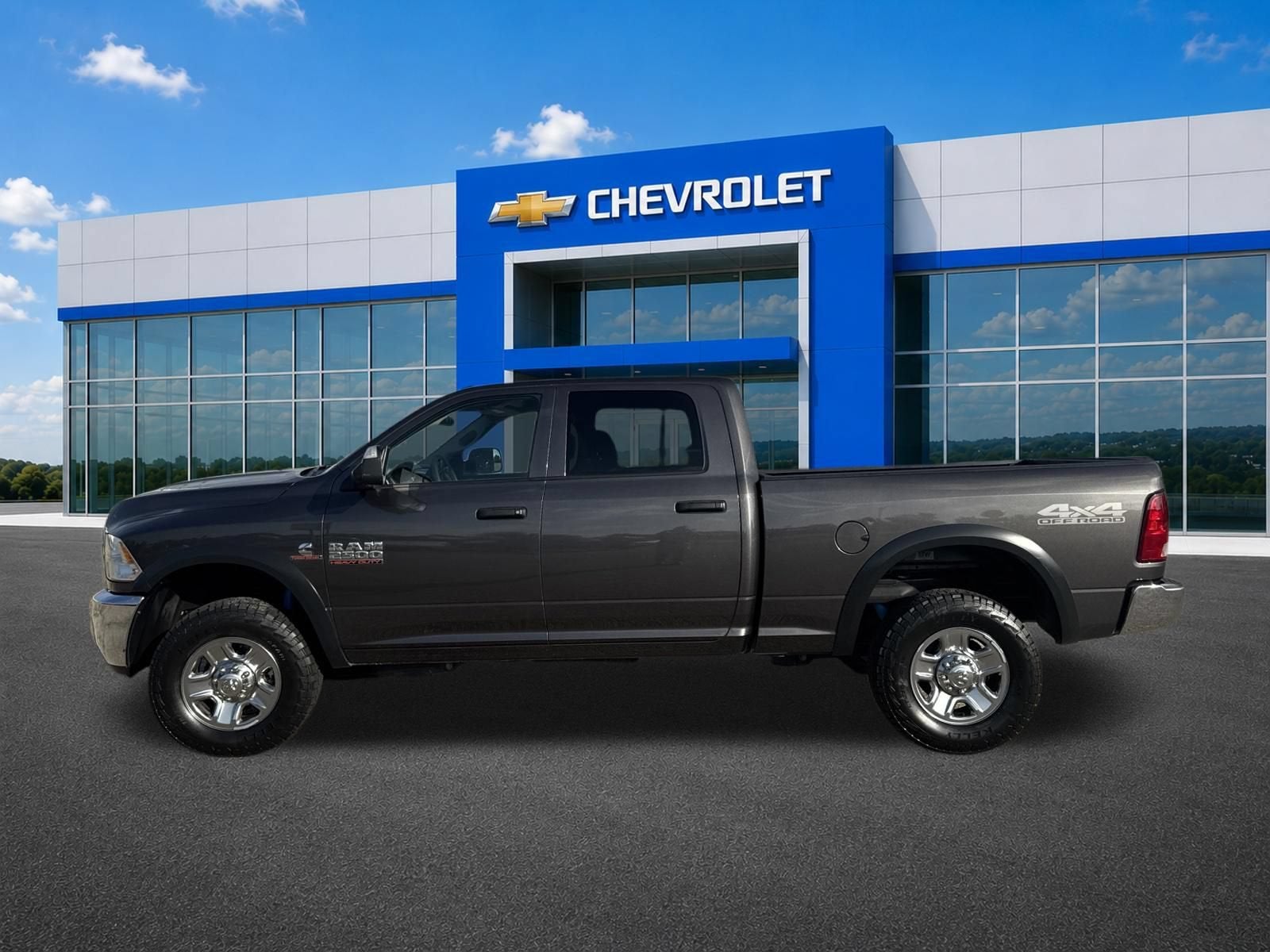 2018 RAM 2500 Tradesman Crew Cab 4x4 6'4" Box