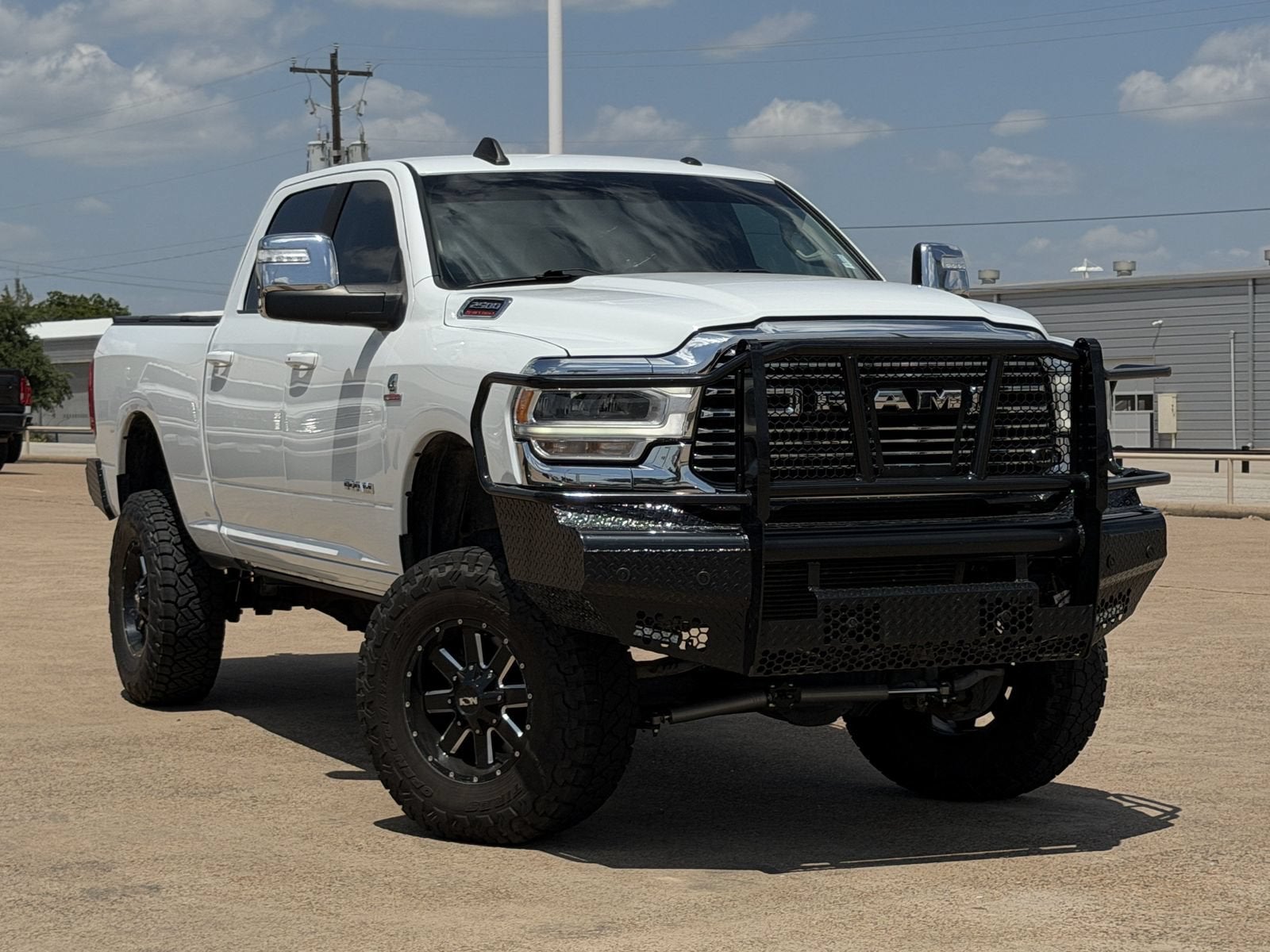 2024 RAM 2500 Laramie Crew Cab 4x4 6'4" Box