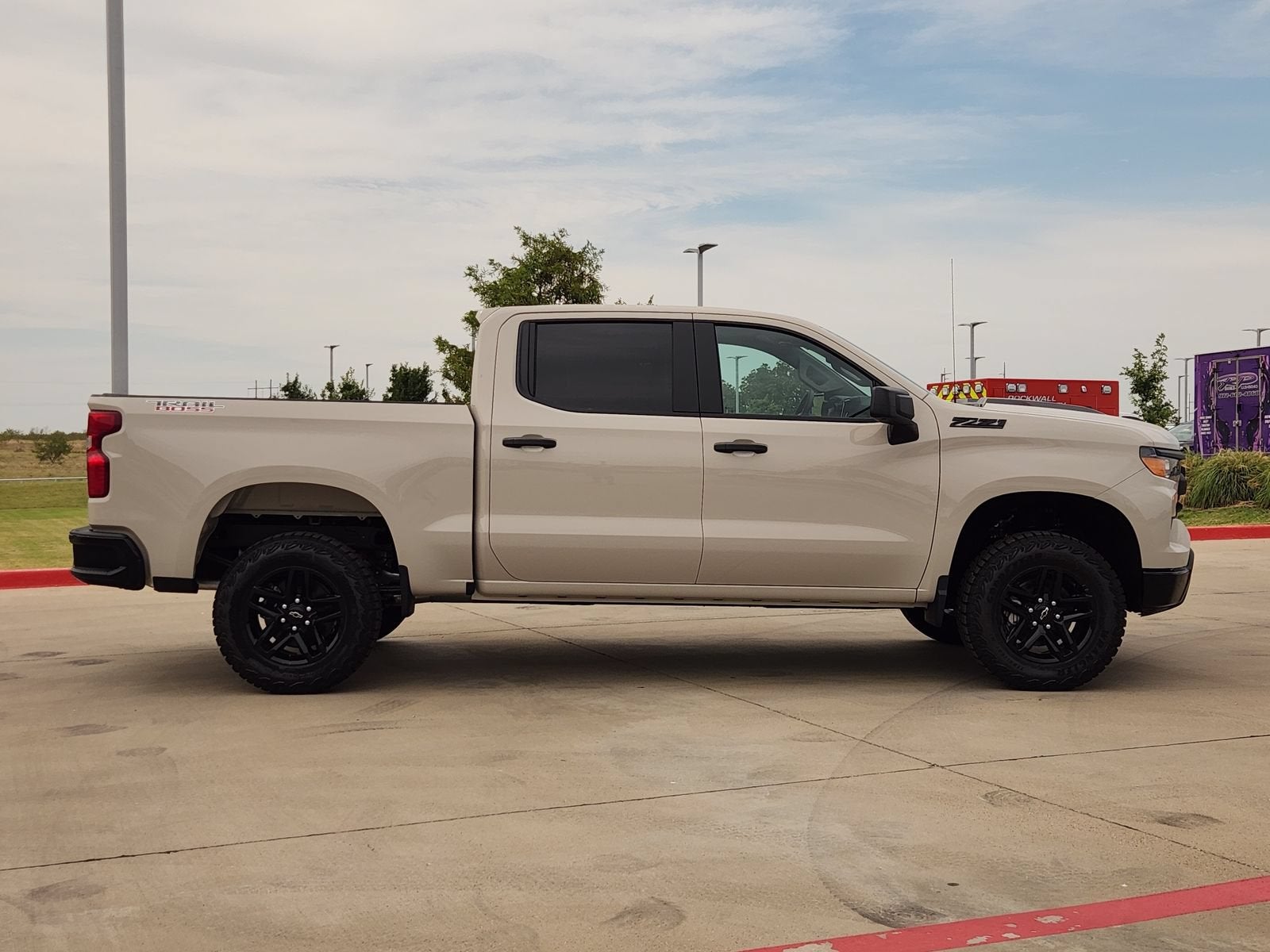 2026 Chevrolet Silverado 1500 Custom Trail Boss - Photo 7