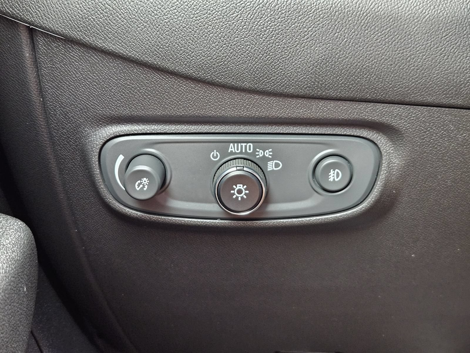 2023 Chevrolet Equinox Premier - Photo 24