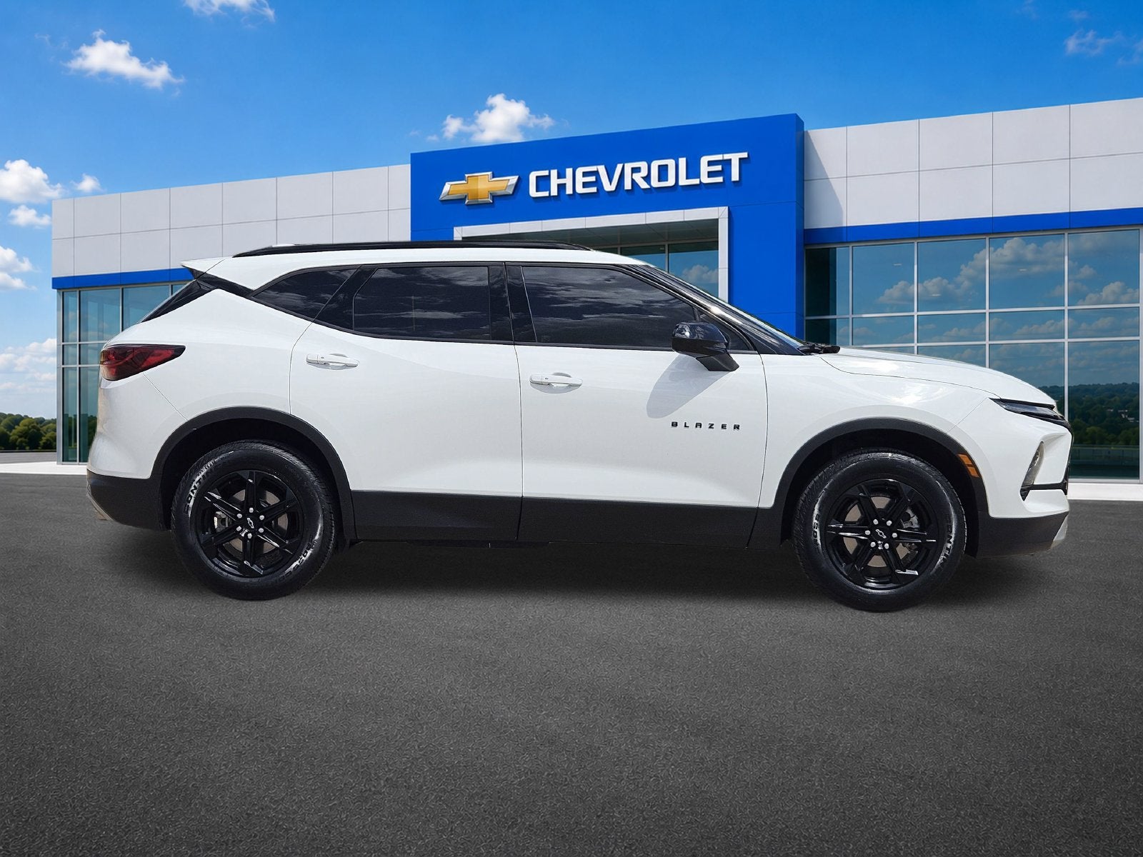 2023 Chevrolet Blazer 2LT - Photo 7