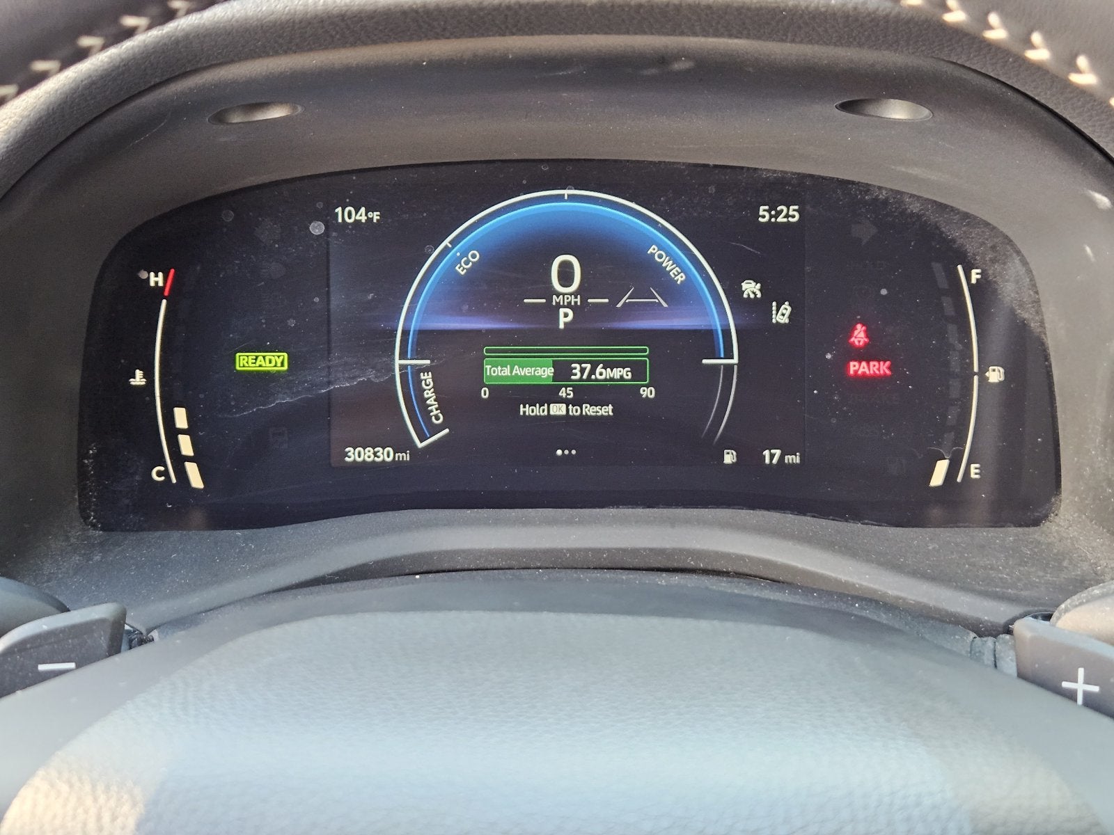 2025 Toyota Camry SE - Photo 19