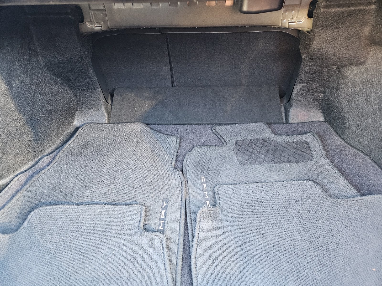 2025 Toyota Camry SE - Photo 36