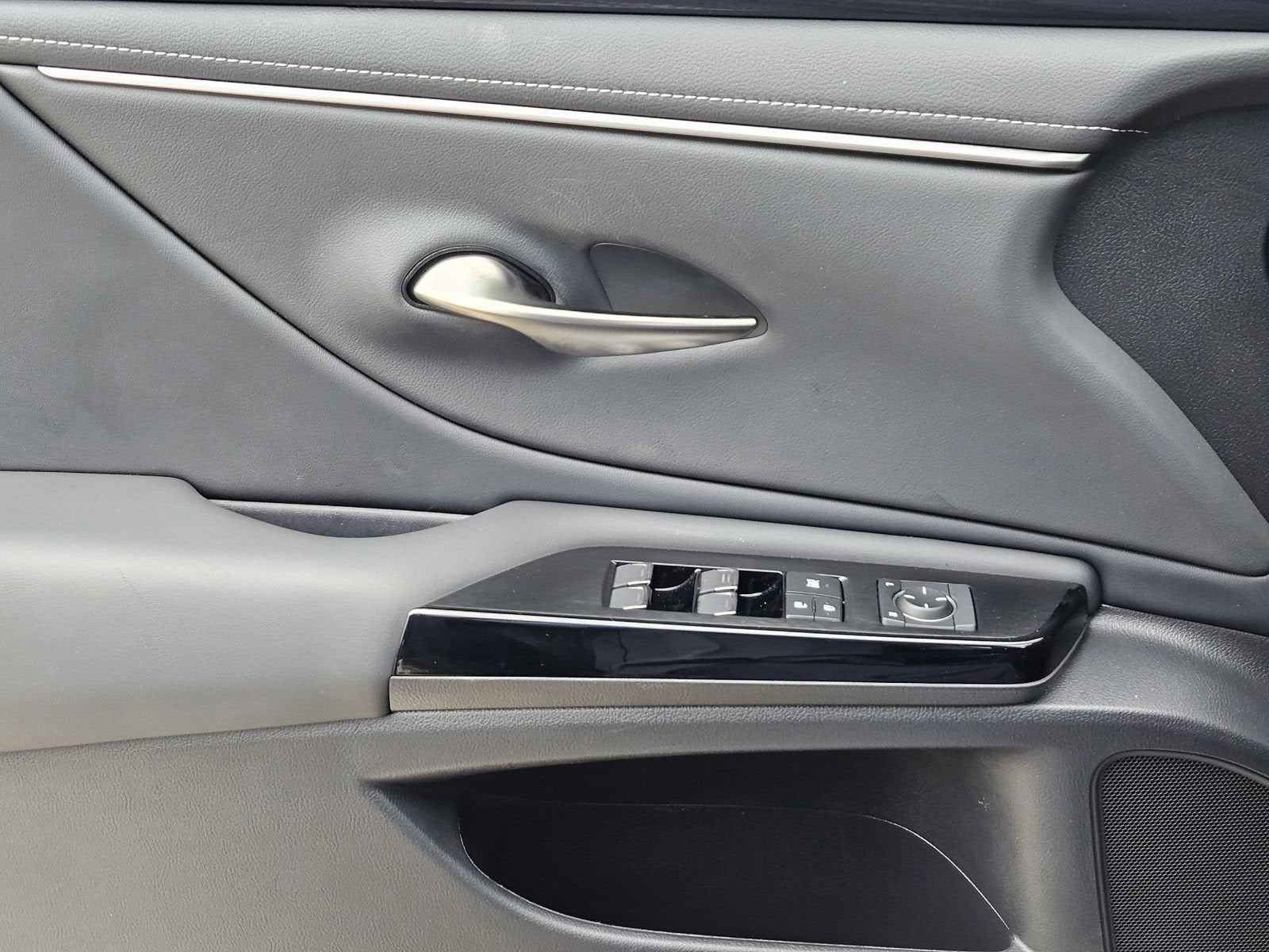 2025 Lexus ES 350 ES 350