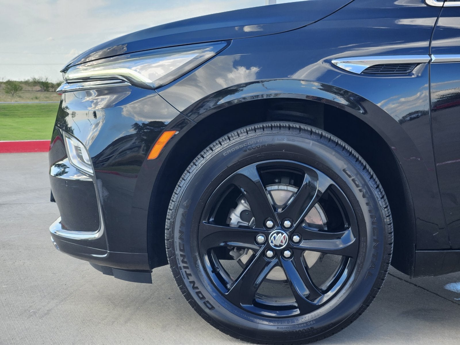 2024 Buick Enclave Essence - Photo 12