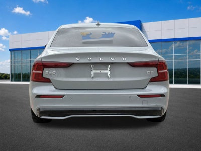 2024 Volvo S60 B5 Plus Dark Theme