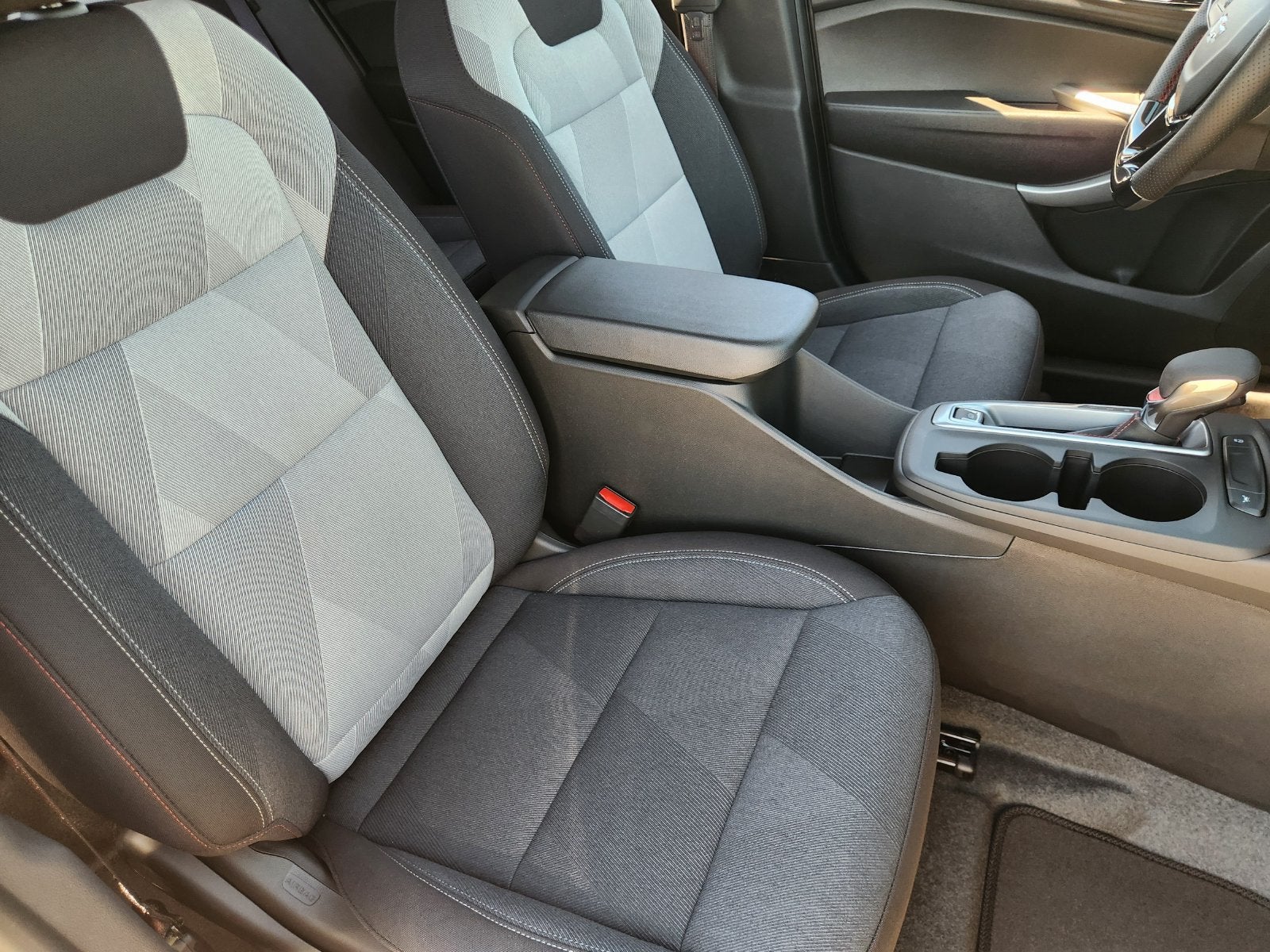 2026 Chevrolet Trax RS - Photo 14