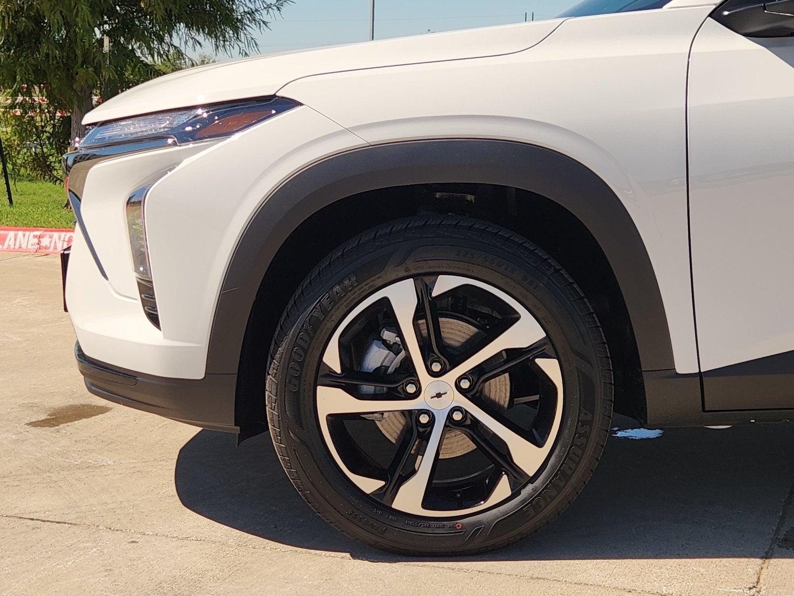 2026 Chevrolet Trax RS - Photo 8