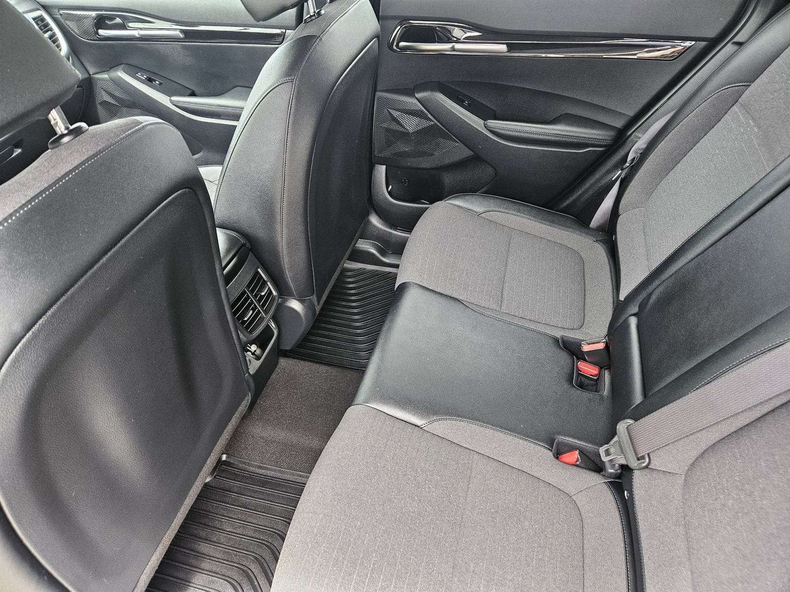 2022 Kia Seltos S - Photo 33