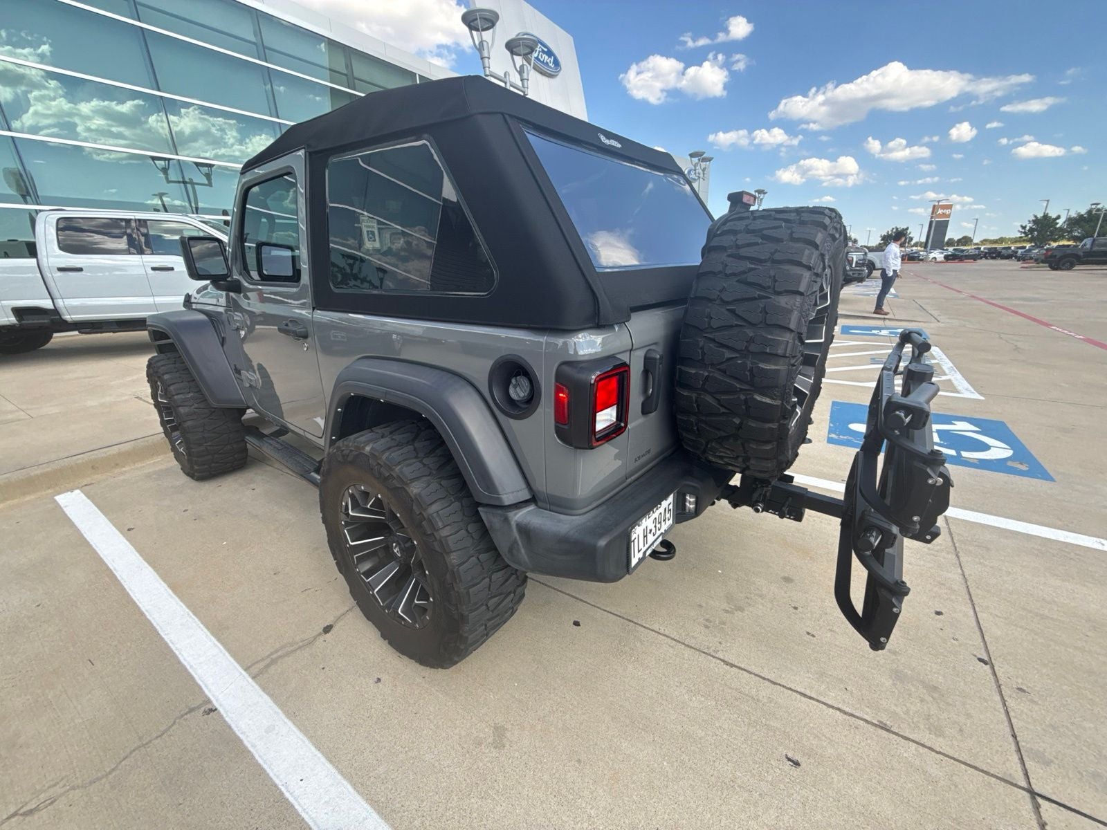 2023 Jeep Wrangler Sport S