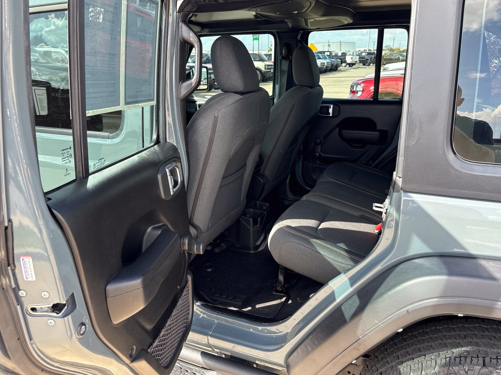 2024 Jeep Wrangler Sport