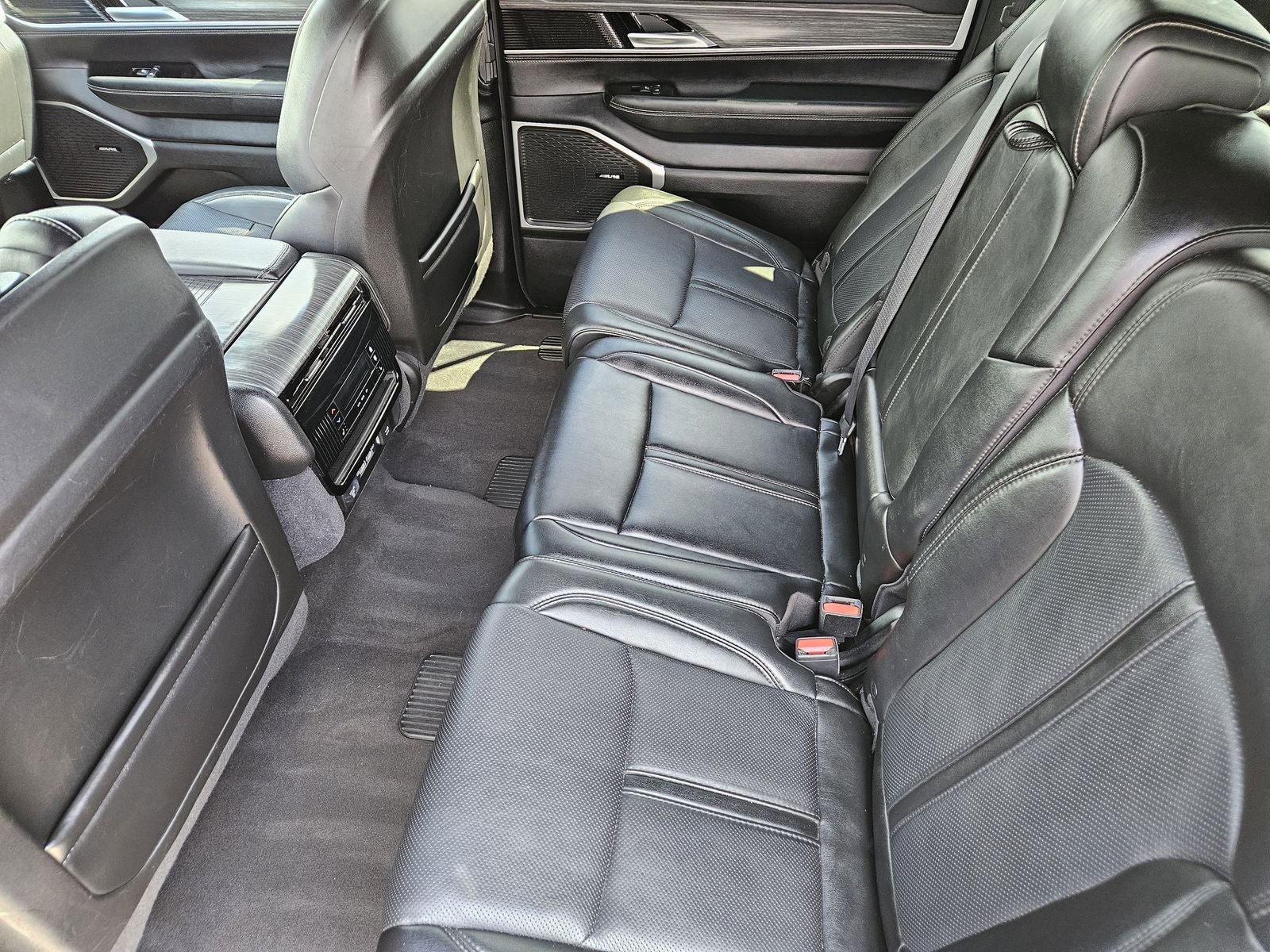 2023 Jeep Wagoneer L Series III