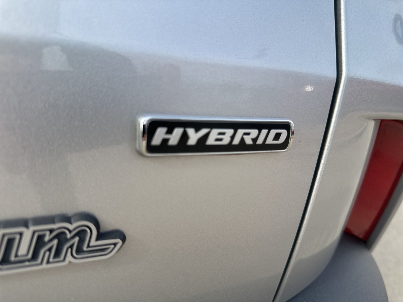 2020 Ford Escape Hybrid Titanium
