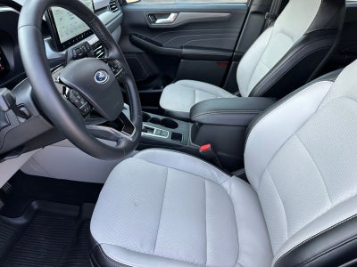 2025 Ford Escape Plug-In Hybrid Base