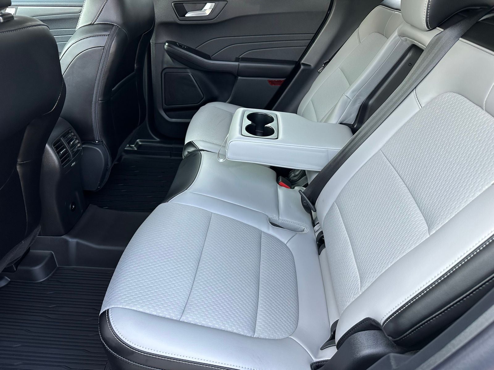 2025 Ford Escape Plug-In Hybrid Base