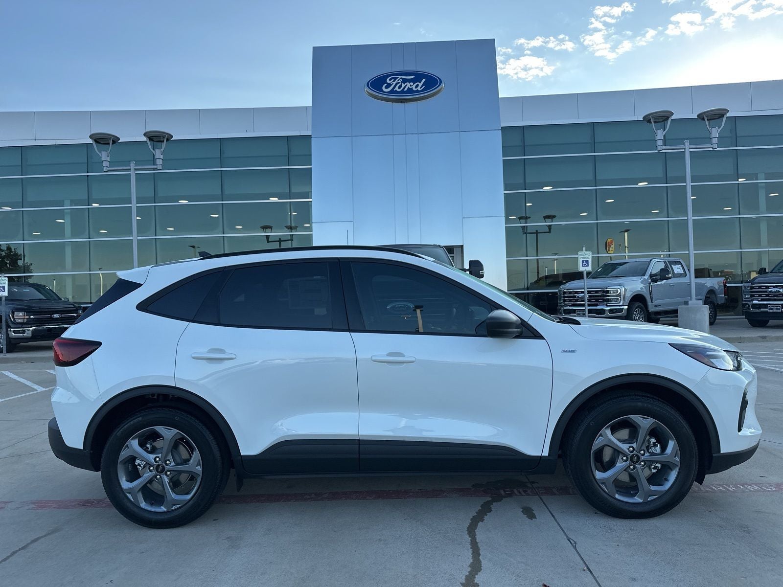 2025 Ford Escape ST-Line