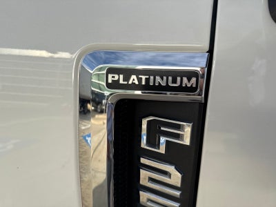 2022 Ford F-250SD Platinum