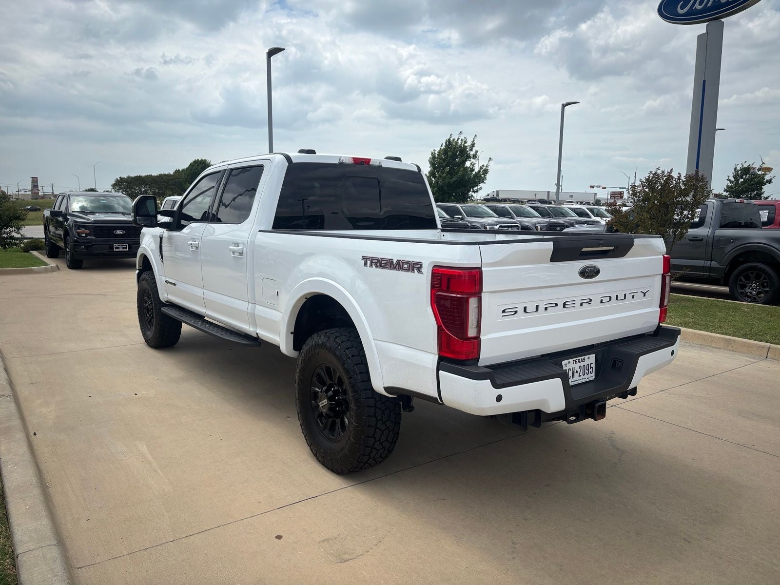 2022 Ford F-250SD Lariat