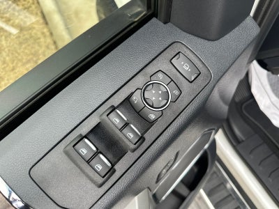 2022 Ford F-350SD Lariat