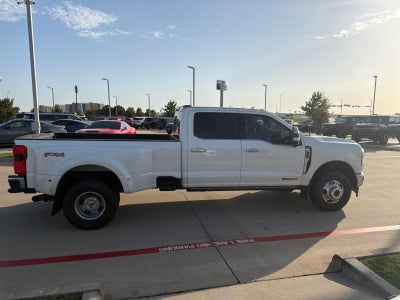 2025 Ford F-350SD Lariat DRW