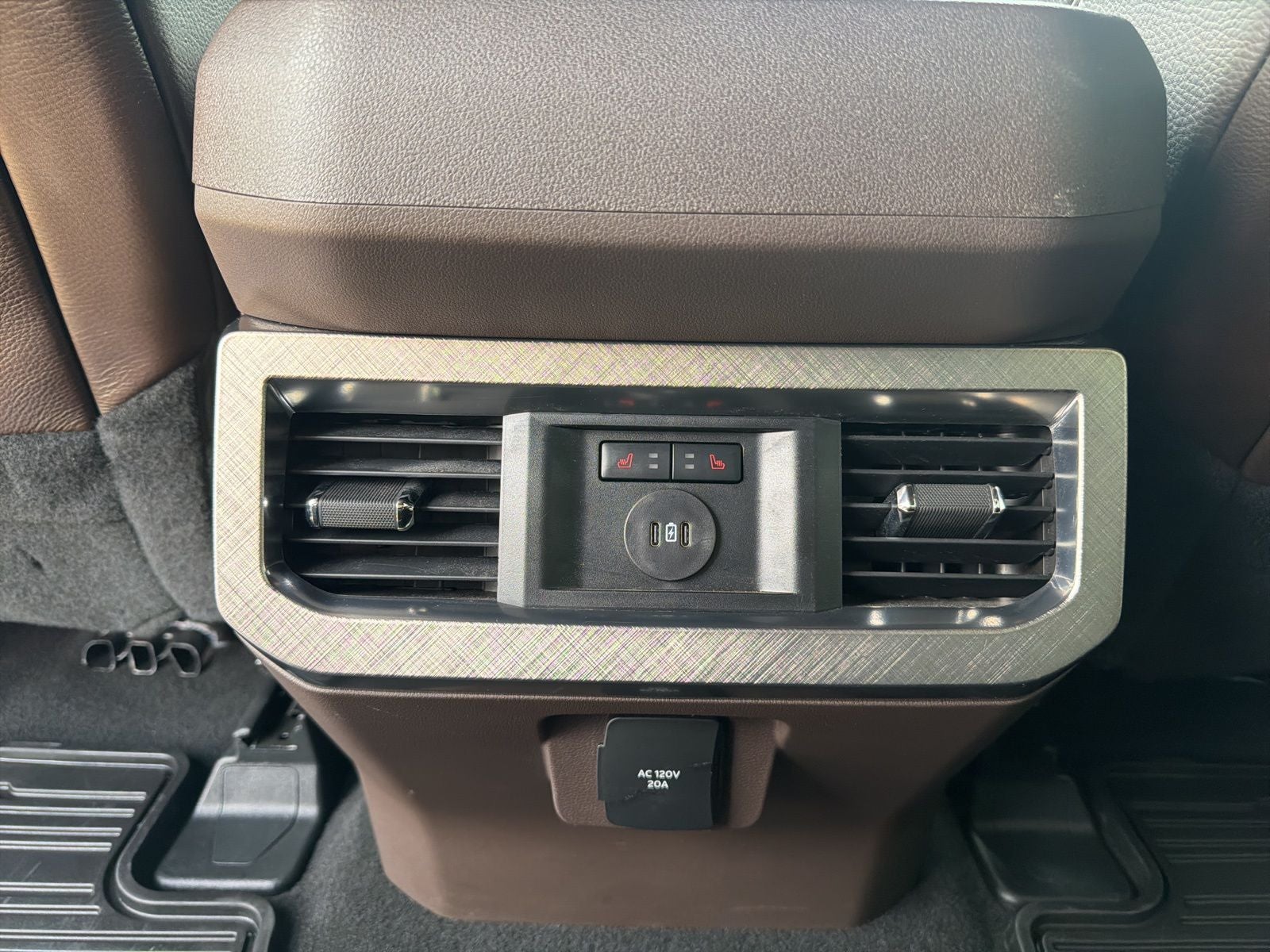 2025 Ford F-450SD King Ranch DRW