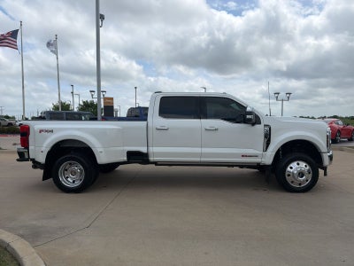 2025 Ford F-450SD King Ranch DRW