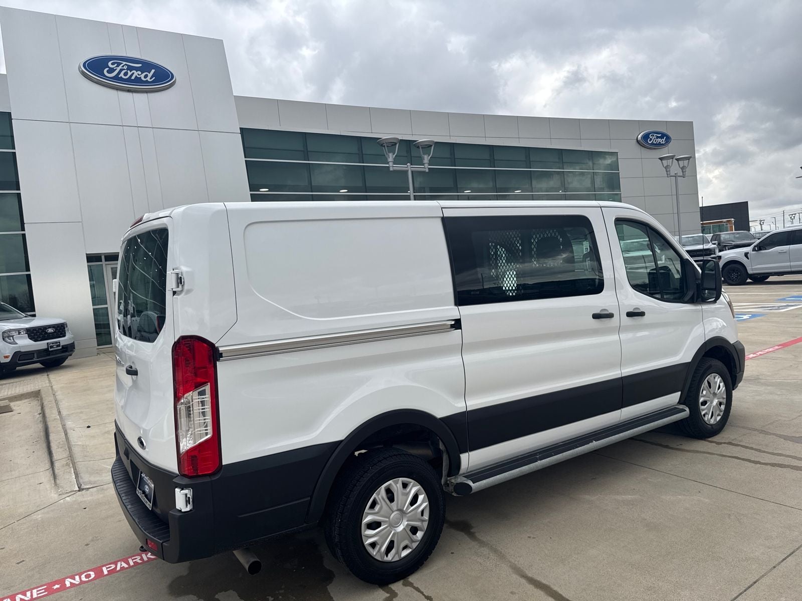 2024 Ford Transit-250 Base