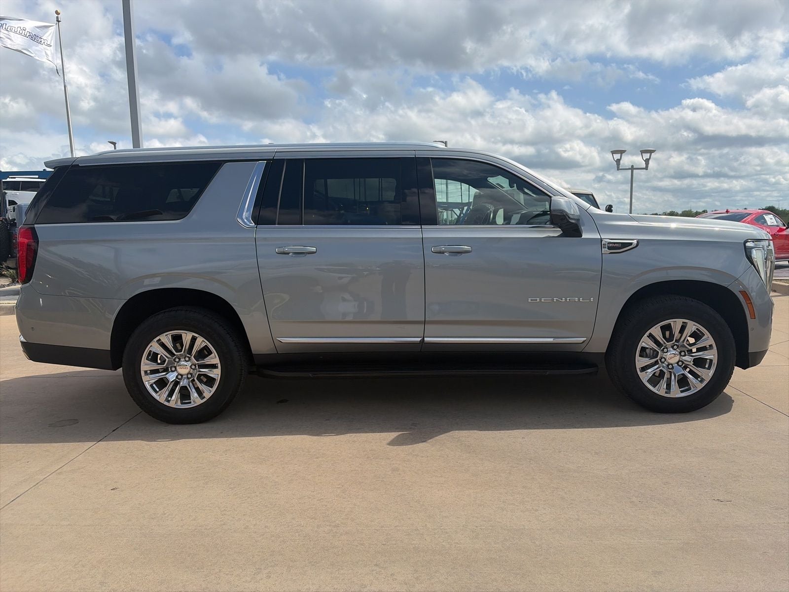 2025 GMC Yukon XL Denali