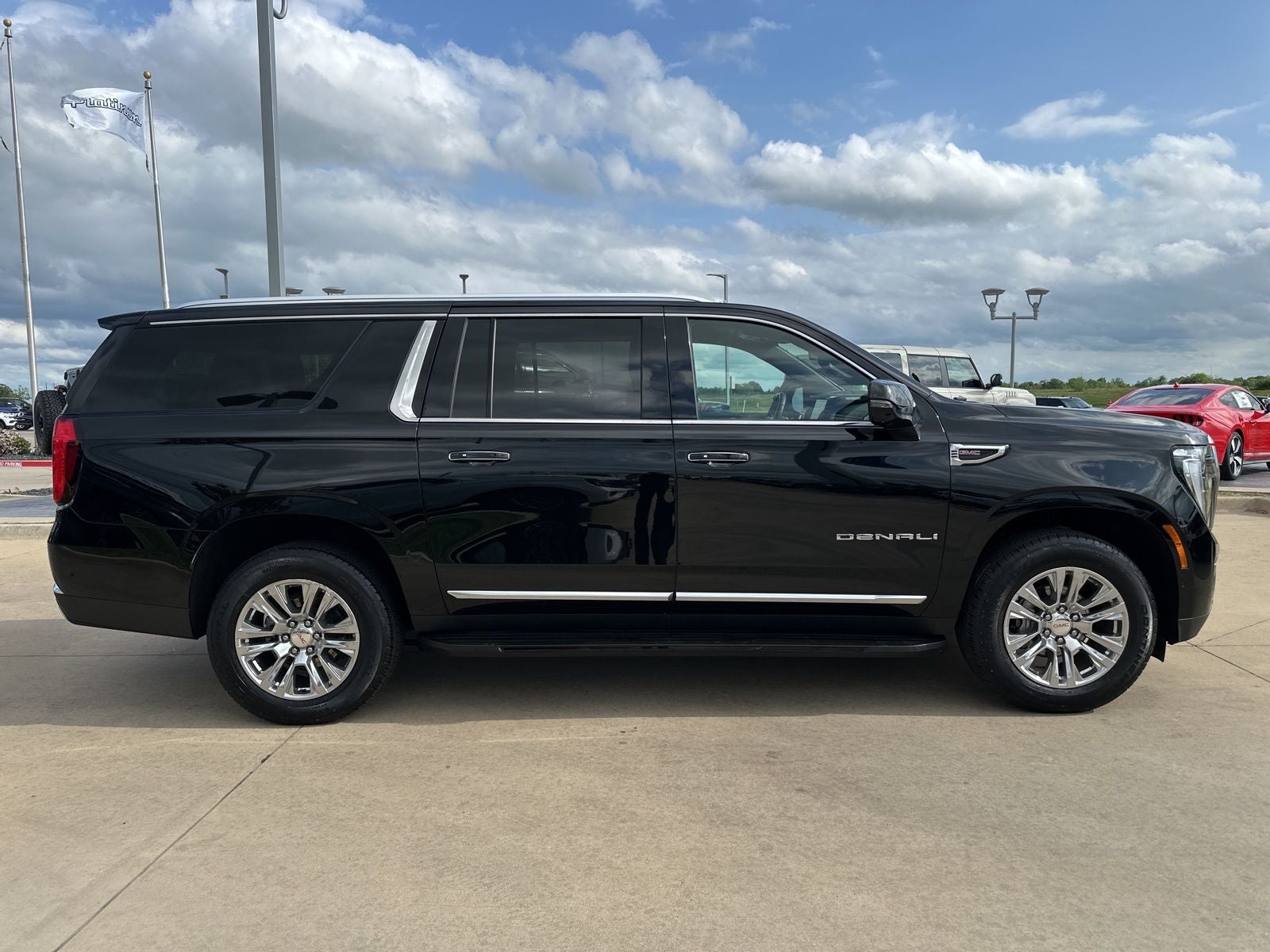 2025 GMC Yukon XL Denali