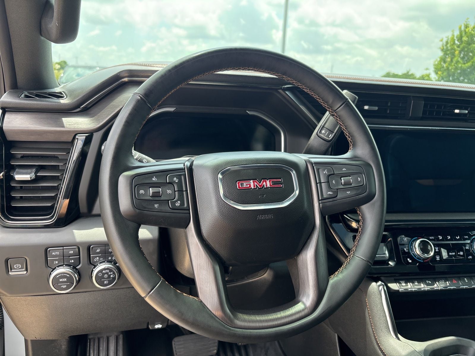 2024 GMC Sierra 2500HD AT4