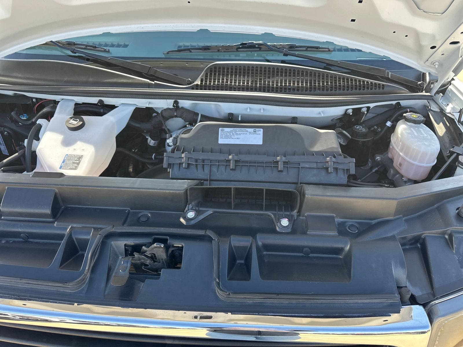 2024 GMC Savana 2500 Work Van