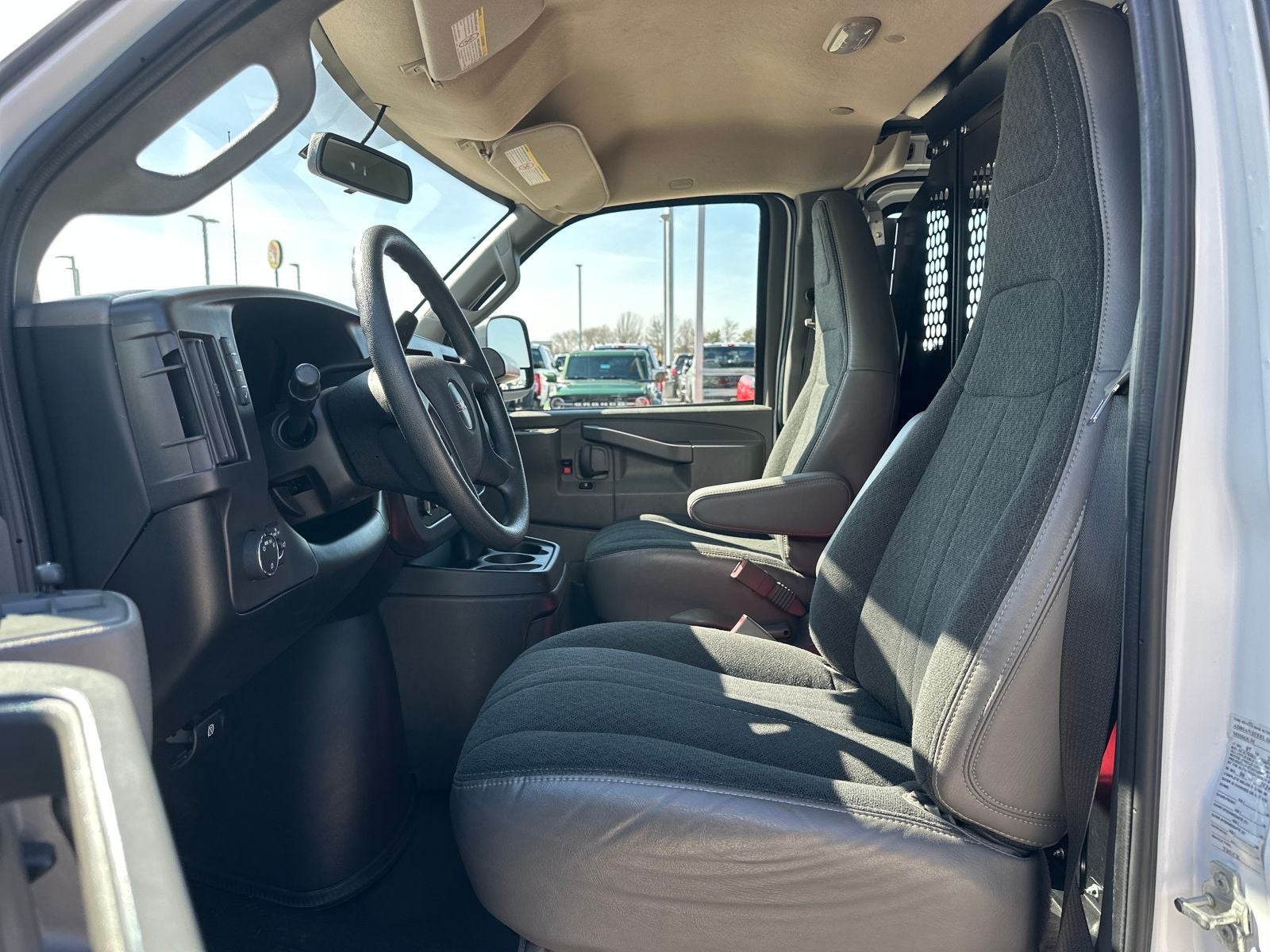 2024 GMC Savana 2500 Work Van