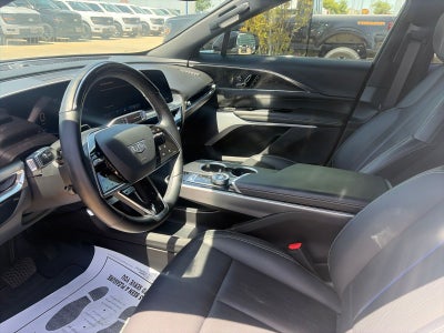 2024 Cadillac LYRIQ Luxury