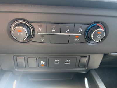 2025 Nissan Frontier SV