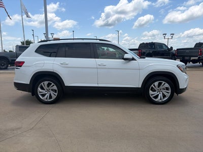 2022 Volkswagen Atlas 2.0T SE w/Technology