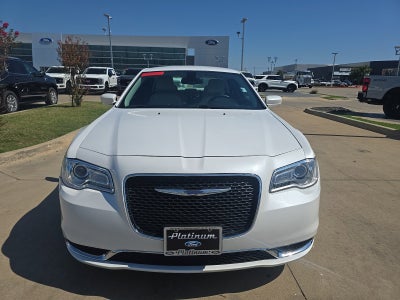 2015 Chrysler 300 Limited