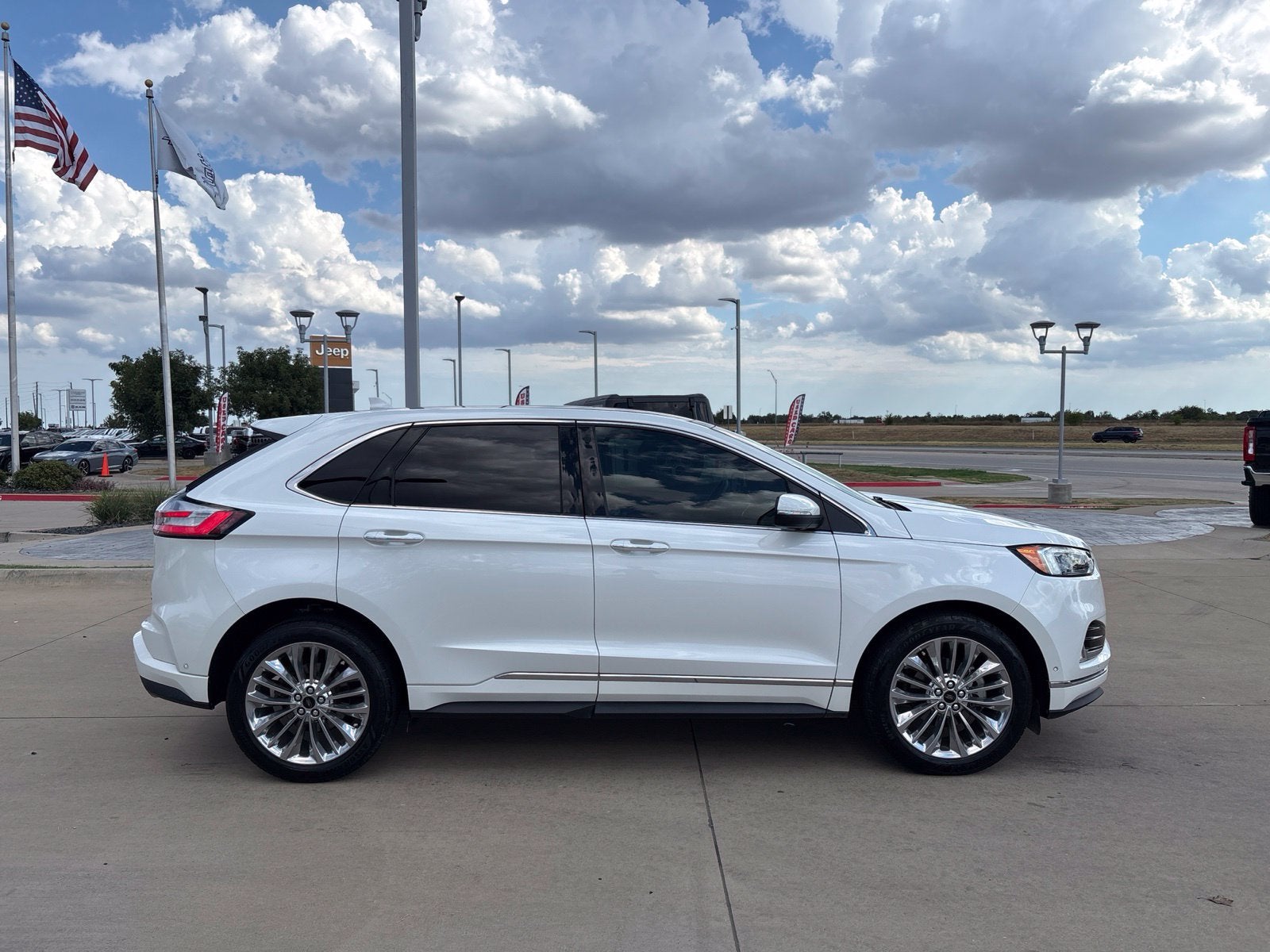2020 Ford Edge Titanium