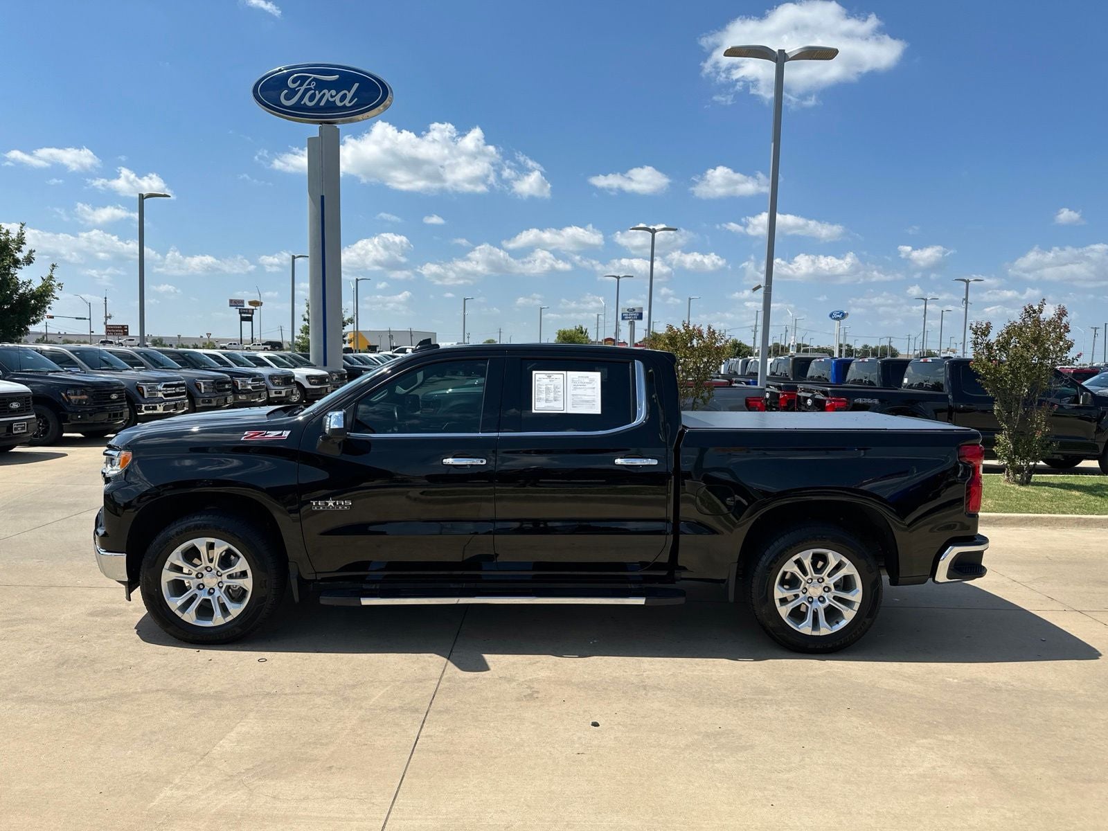2023 Chevrolet Silverado 1500 LTZ