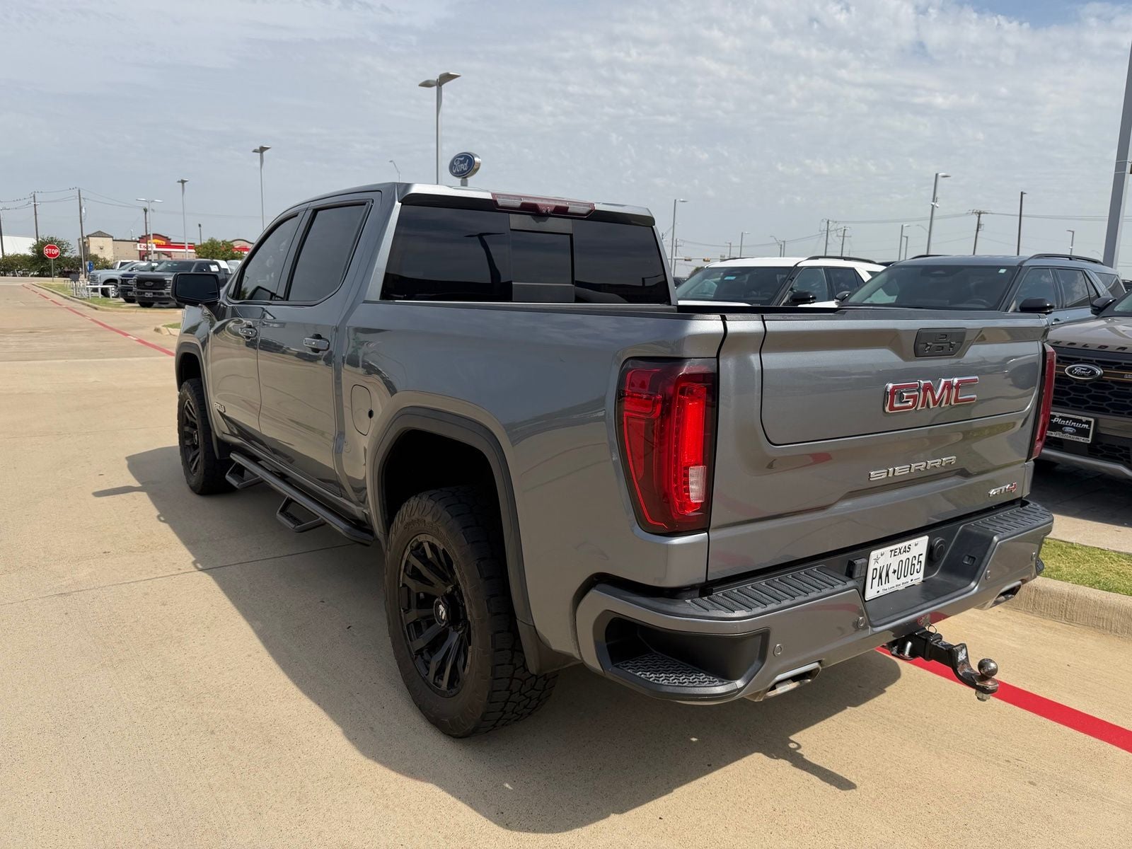 2021 GMC Sierra 1500 AT4